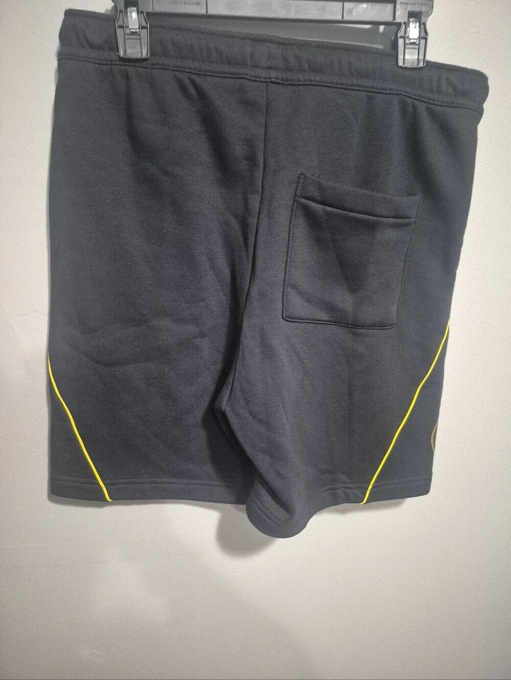 Nike Air Jordan x PSG Paris Saint-Germain Fleece Shorts  Men's Rare Black/Gold